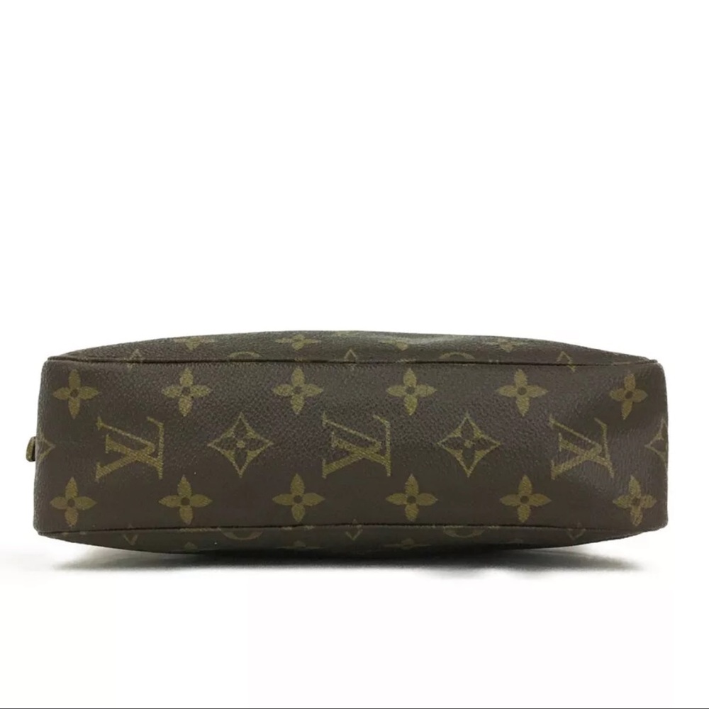 AUTH Louis Vuitton Monogram Trousse Toilette 23 Cosmetics Pouch Purse - Picture 6 of 9
